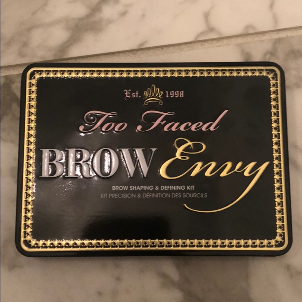 Too Faced Brow Envy Kit